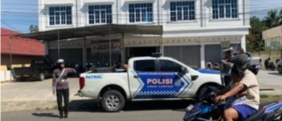 Sat Binmas Polres Bengkulu Utara Lakukan Sambang Pos Kamling untuk Cooling System Jelang Pilkada