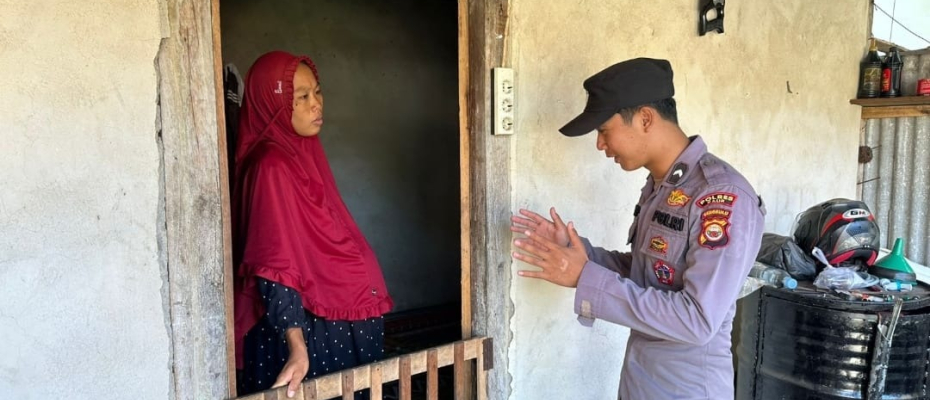 Jaga Kamtibmas di Wilkum, Polres Kaur Sambang to Door 