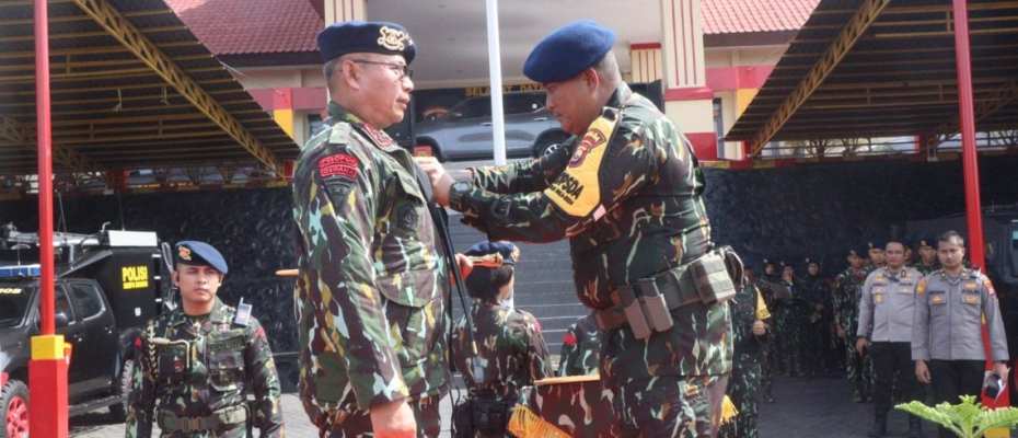 Kapolda Bengkulu Dianugerahi Gelar Warga Kehormatan Brimob Polri
