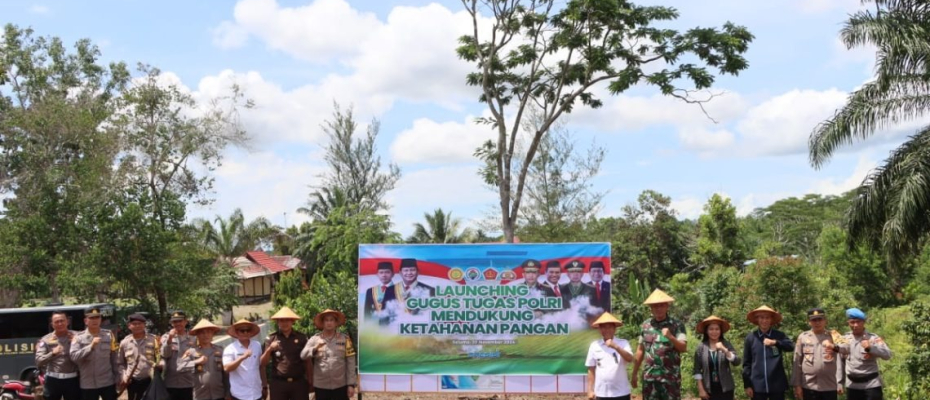 Dukung Ketahanan Pangan Nasional, Polres Seluma Tanam Bibit Umbi-Umbian