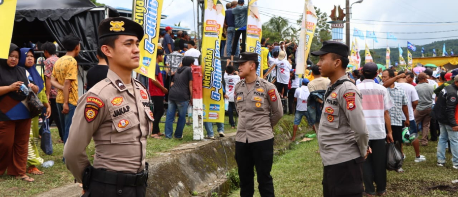 Polres Lebong Kerahkan Personel Untuk Pengamanan Kampanye Calon Bupati dan Wakil Bupati Nomor Urut 02