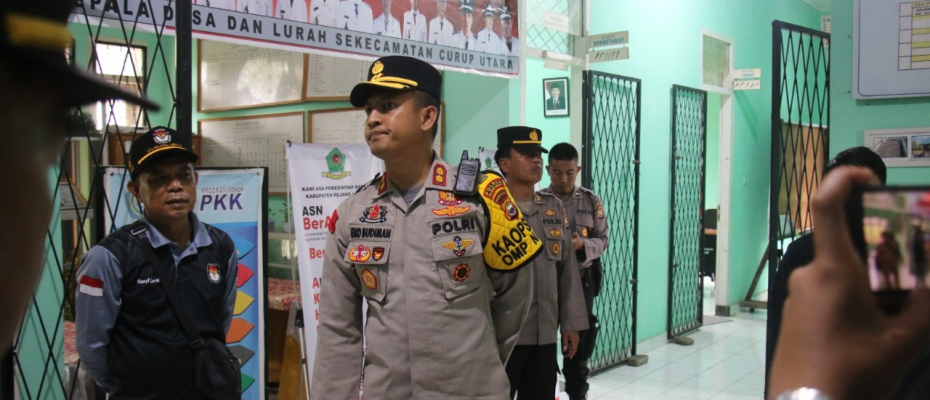 Pastikan Distribusi Logistik Pilkada 2024 Aman, Kapolres Rejang Lebong Dan Pamatwil Cek Pengamanan Gudang PPK Dan PPS