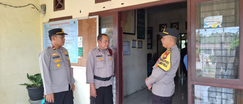 Kabag SDM Polres Seluma Lakukan Pengecekan di PPK Kecamatan Seluma