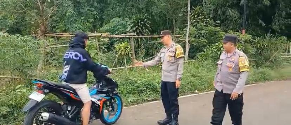 Polsek Curup Gelar Razia Senjata Tajam dan Senjata Api untuk Cegah Tindak Kriminal