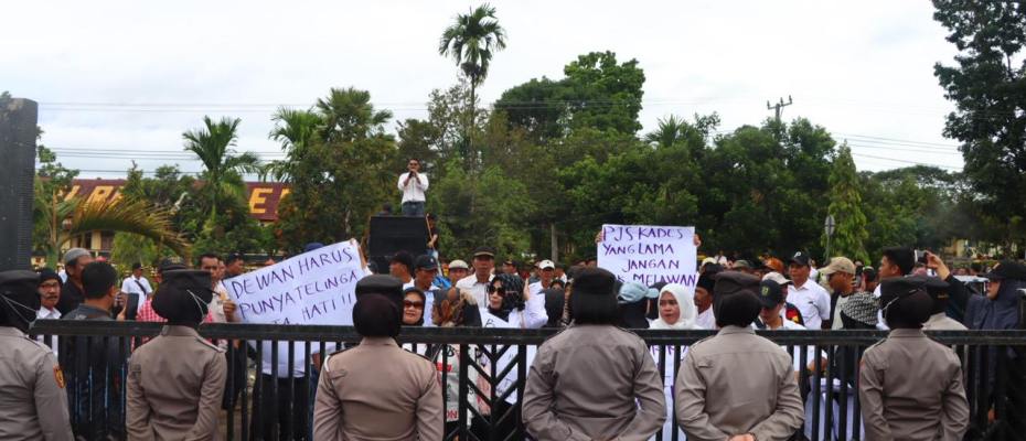 Polres Lebong Laksanakan Pengamanan Aksi Demo