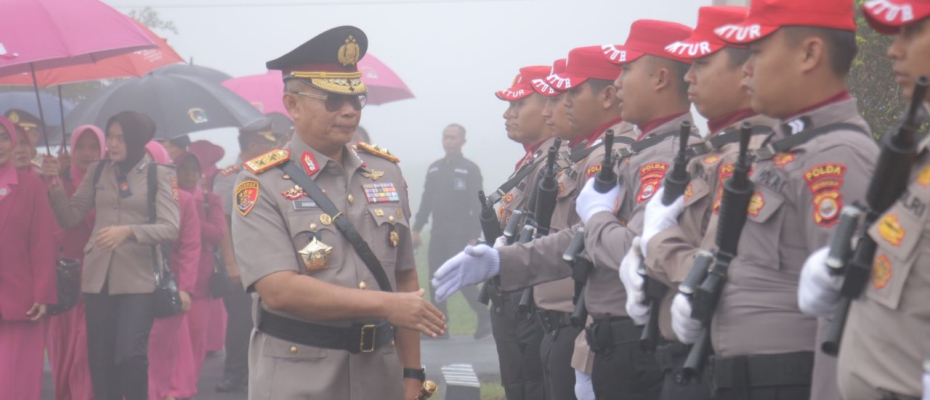 Kapolda Bengkulu Pimpin Upacara Penutupan Pendidikan Pembentukan Bintara Polri Gelombang II Tahun 2024