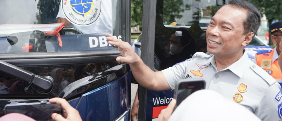 Cegah Kecelakaan Lalu Lintas, Dirut Jasa Raharja Dampingi Wamenhub Sidak Kelaikan Bus Pariwisata di Prambanan