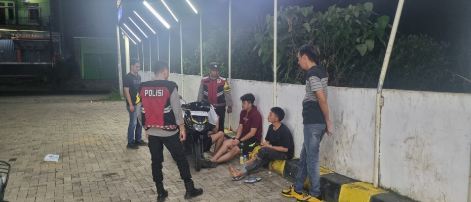 Patroli Malam Polsek Talo Tingkatkan Keamanan dan Ciptakan Kamtibmas Kondusif di Seluma