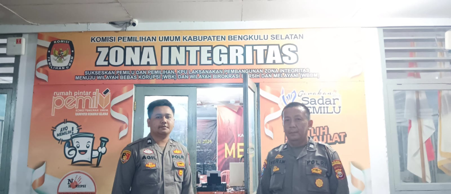 Polres Bengkulu Selatan Siagakan Personil PAM, Perketat Pengamanan Kantor KPU BS Pasca Pilkada 2024