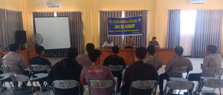 Sat Binmas Polres Bengkulu Selatan Gelar Jumat Curhat, Tampung Keluhan Warga Langsung