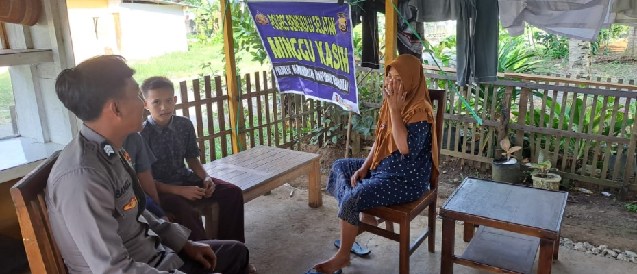 Polsek Manna Gelar Minggu Kasih, Bhabinkamtibmas Sambut Keluhan Warga dengan Antusias