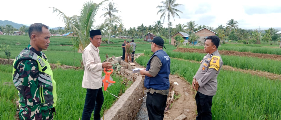 Tingkatkan Koordinasi, Bhabinkamtibmas Polsek Lebong Selatan Sambang ke Desa Manai BlauTingkatkan Koordinasi, Bhabinkamtibmas Polsek Lebong Selatan Sambang ke Desa Manai Blau