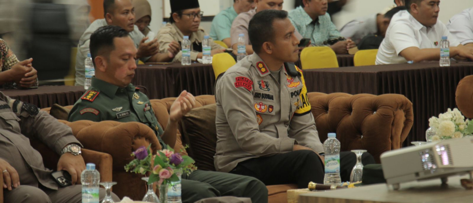 Kapolres Rejang Lebong Hadiri Rapat Evaluasi Panwascam Se-Kabupaten Rejang Lebong untuk Pemilihan Serentak 2024