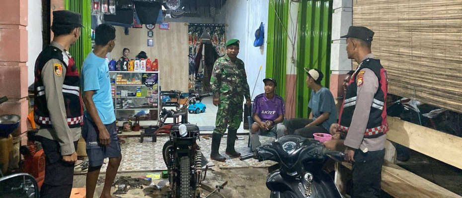 Sinergitas TNI-POLRI Jaga Kamtibmas di Sukaraja Melalui Patroli Gabungan