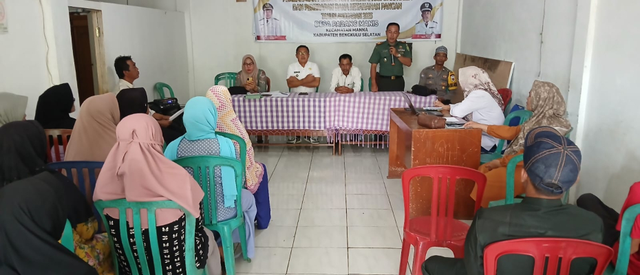Polsek Manna Hadiri Musyawarah Desa untuk Penetapan Penerima BLT dan Penggunaan Dana Ketahanan Pangan