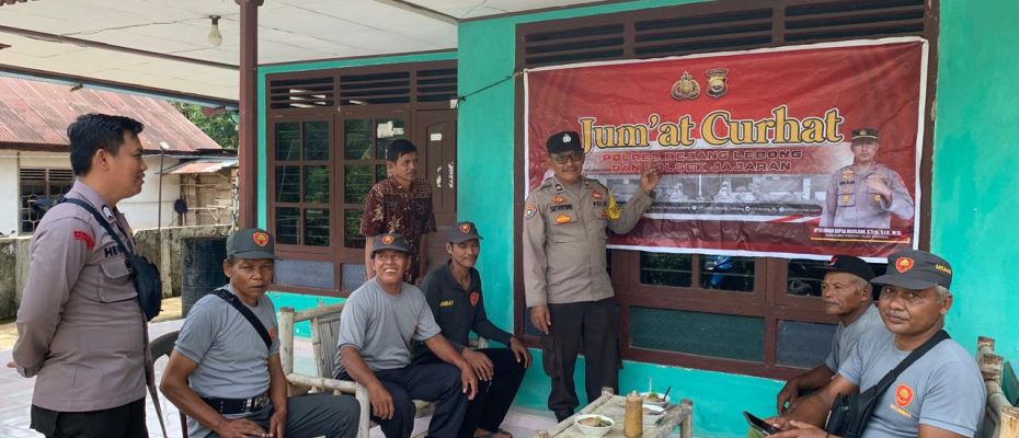 Dekatkan Diri dengan Warga, Kapolres Rejang Lebong Gelar "Jumat Curhat" di Padang Ulak Tanding