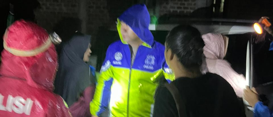 .