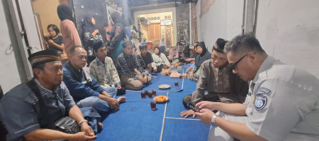 PT Jasa Raharja (Persero) bergerak cepat dalam penanganan korban kecelakaan lalu lintas yang melibatkan Toyota Hiace dan truk tronton di Jalan Tol Ngawi–Kertosono KM 616 Jalur A .